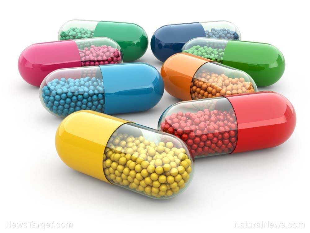 Vitamin Supplement Capsule 3D Chemistry Medical Medicine